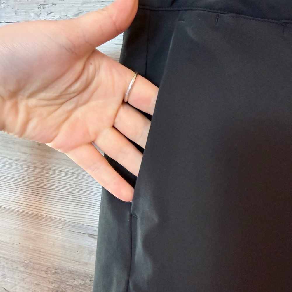 Nike Golf Dri-FIT Black Flat Front Shorts Women's Size XL - Picture 5 of 11